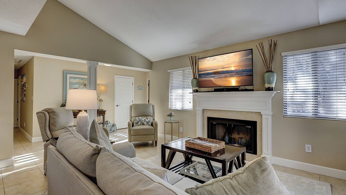 102 Beachwalk – Your Coastal Retreat Just Moments from the Shore!