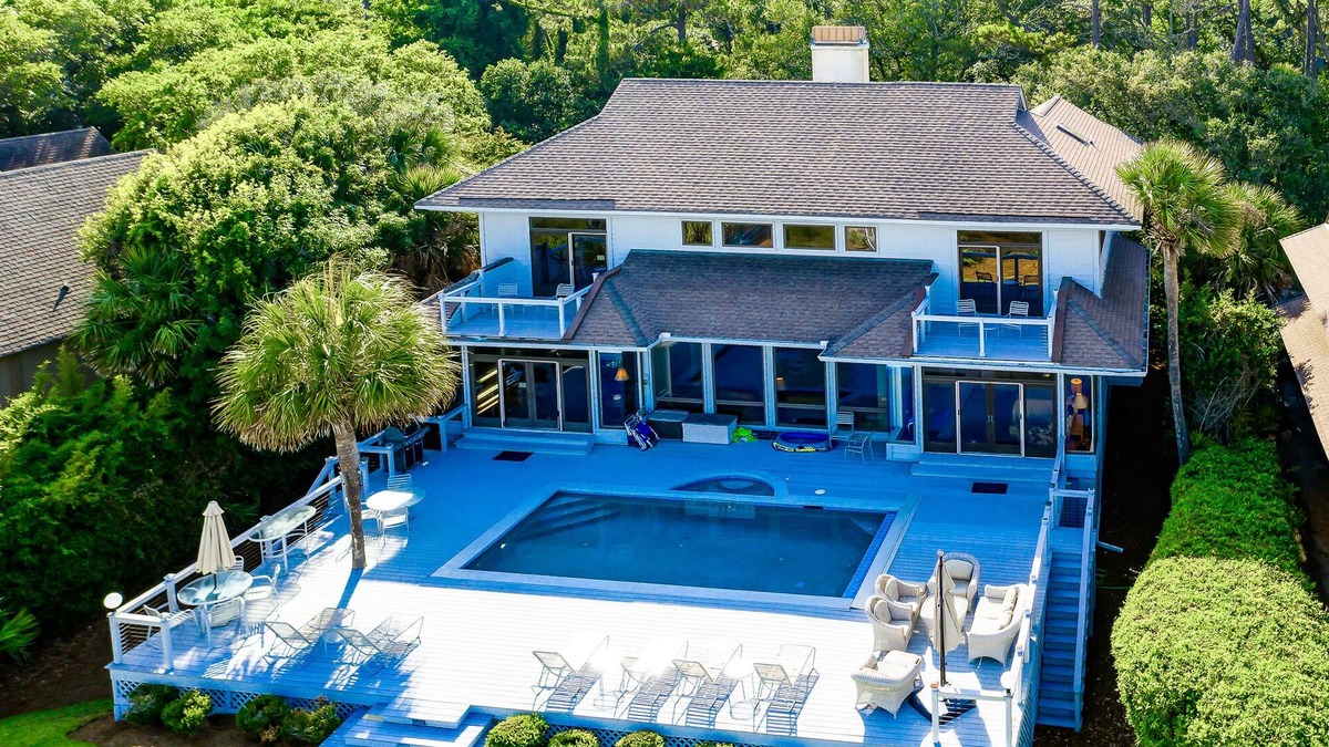 11 Dinghy Oceanfront W/Pool/Spa & Elevator- Major discounts June, July& August