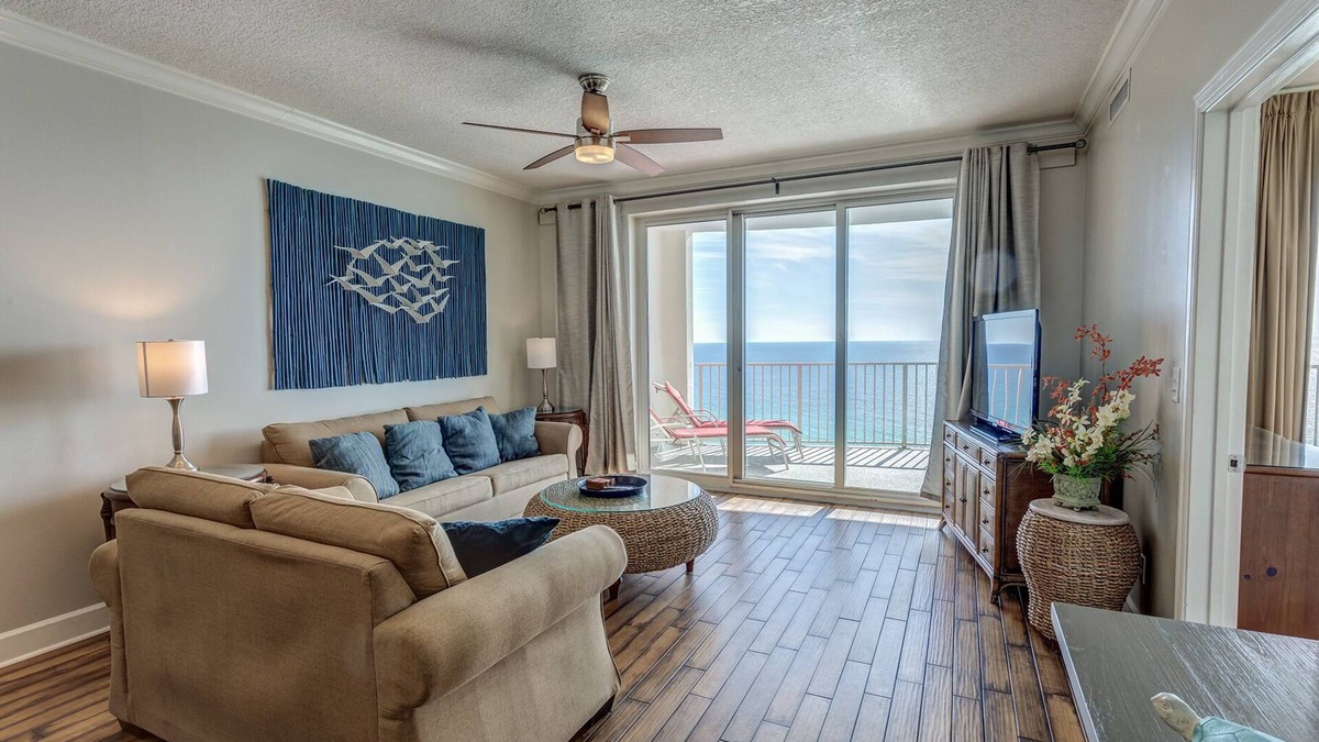 2 Bedroom in Twin Palms Resort - Renovated and ready for you!