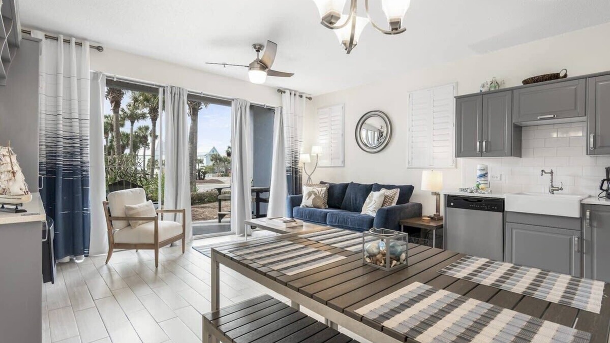 300 Feet from the Beach, Steps to the Seasonally Heated Pool - Cabana 111 at Gul