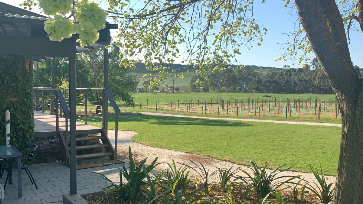 40 Acre Retreat -rural seclusion, central location