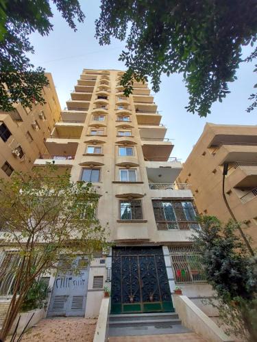 Al Moayad Apartment Near to Genina Mall, Abbas Al Akkad