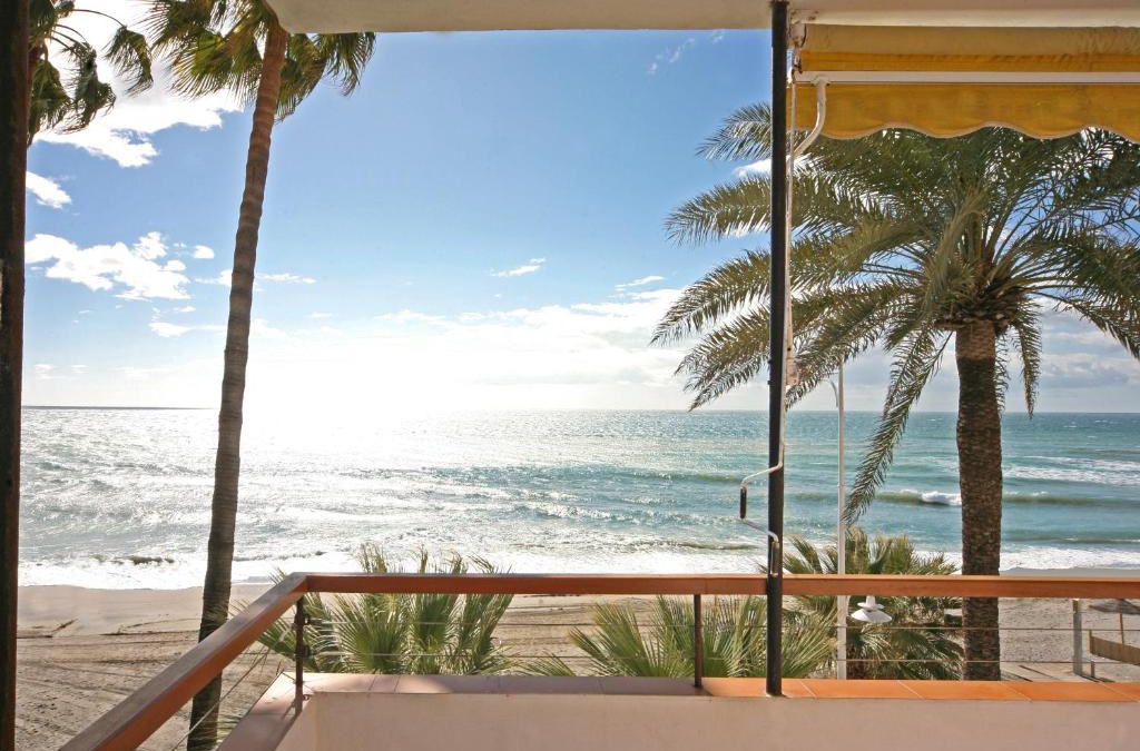 Apartamentos Playa Torrecilla