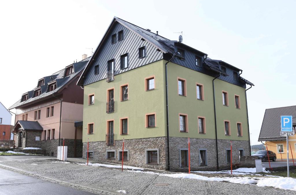Apartmány AURA