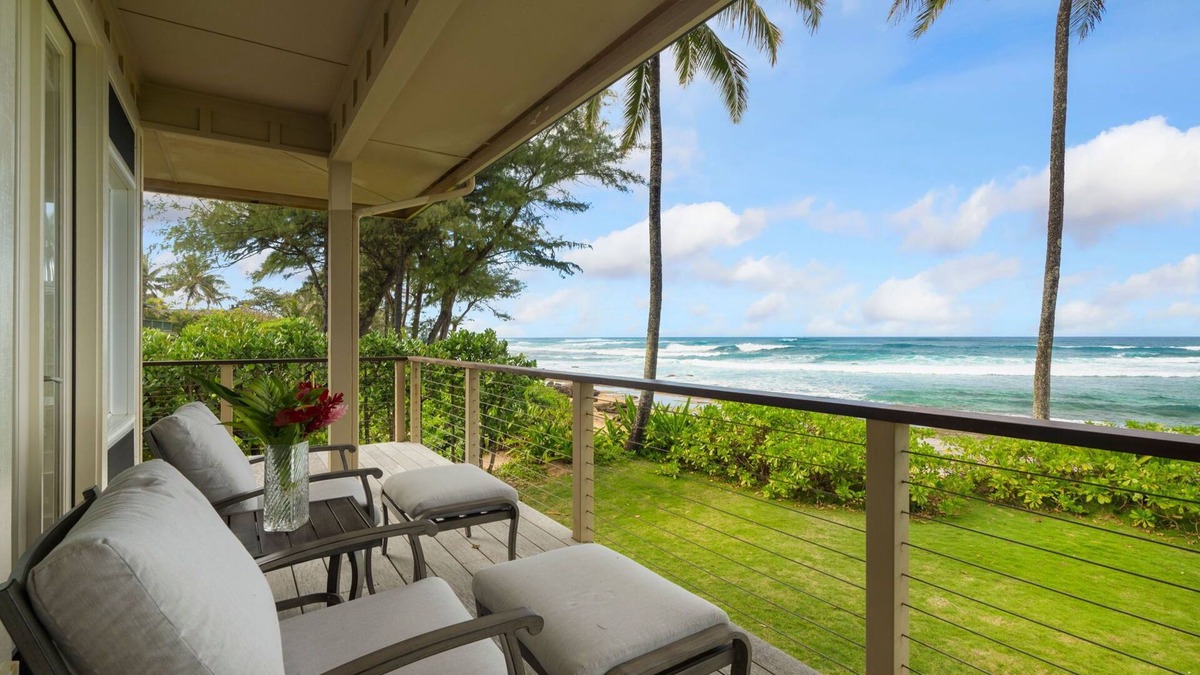 Beachfront Luxury Dream House with A/C & Gym!