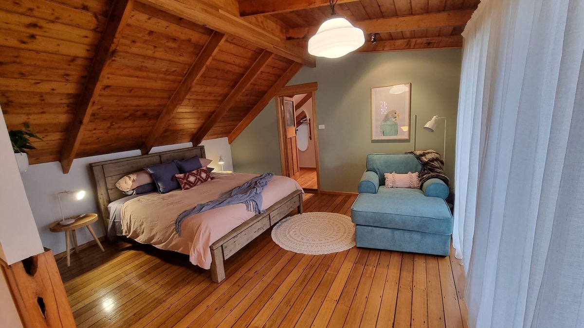 Beachside Home in the North