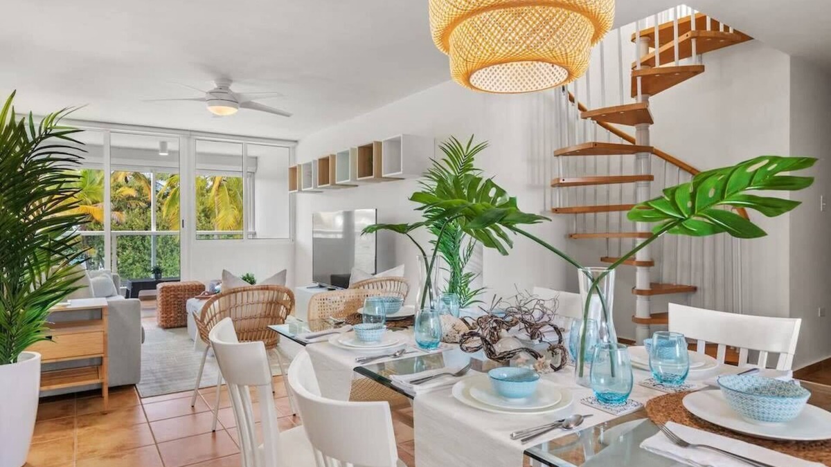 Bella Vista | Family friendly 4 bedroom apartment with spectacular ocean and mou