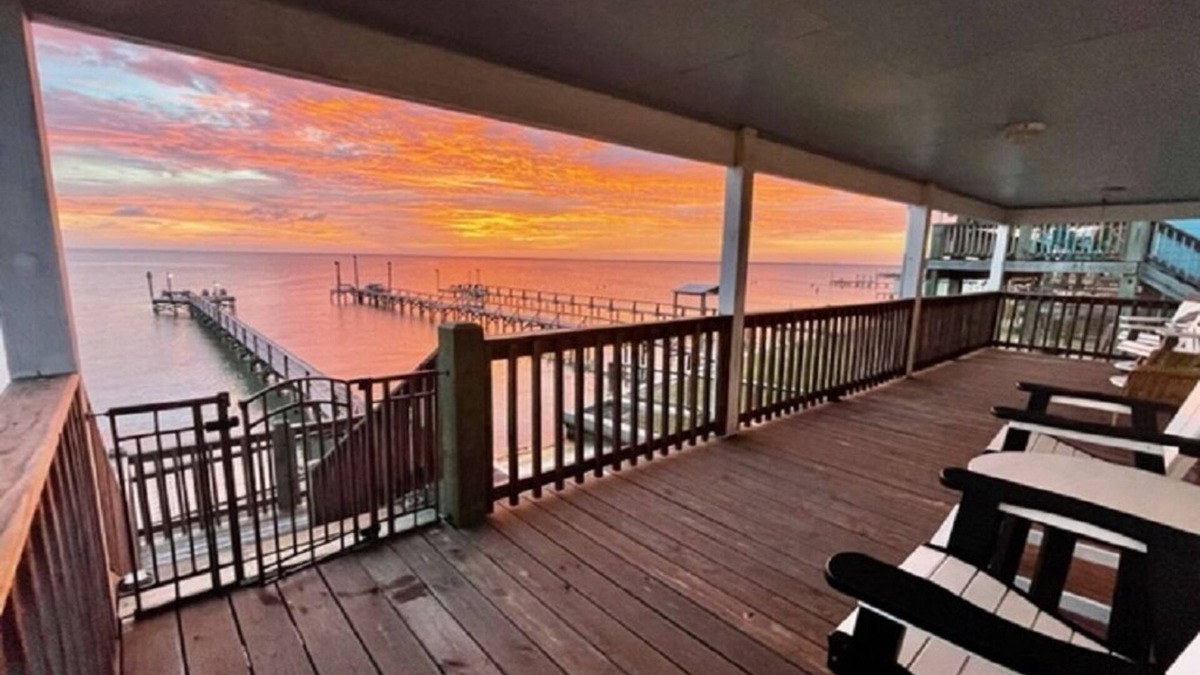 Best bang for your buck in town with luxury AND low nightly rates!