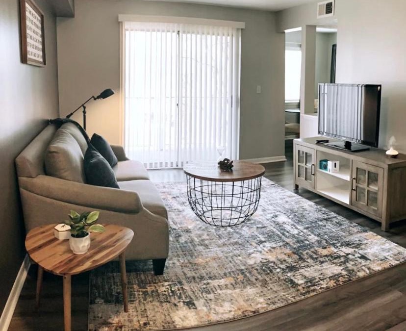 Comfy Castleton Suite