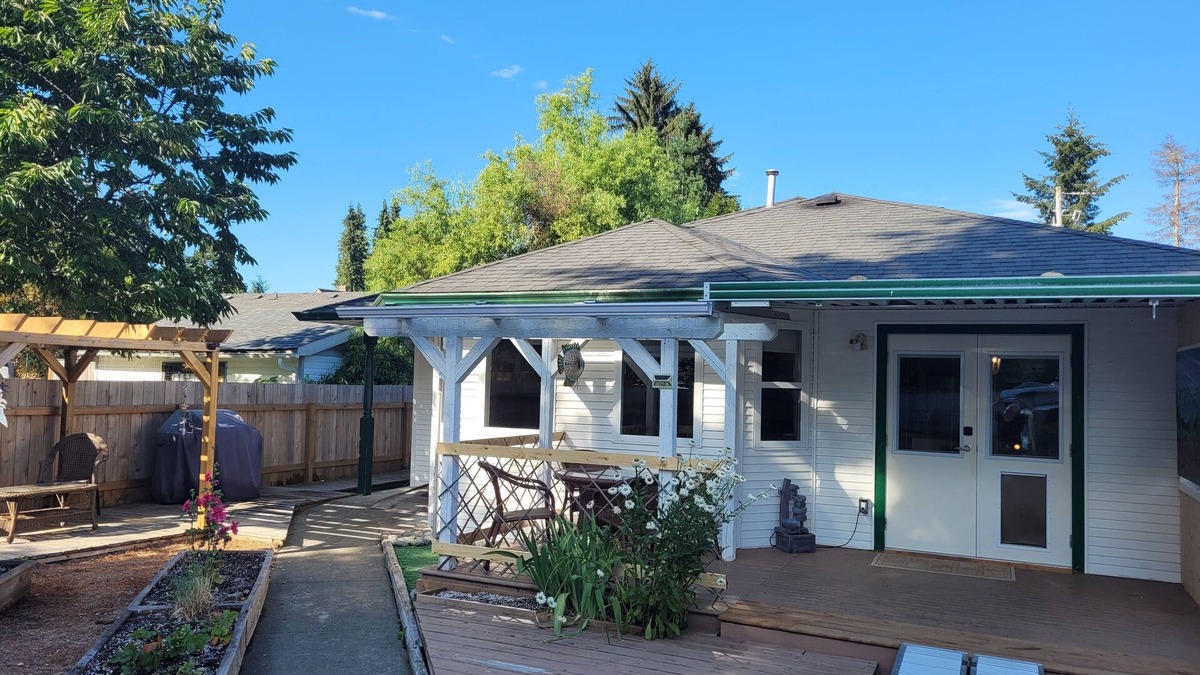 Country Cottage feel in the City!