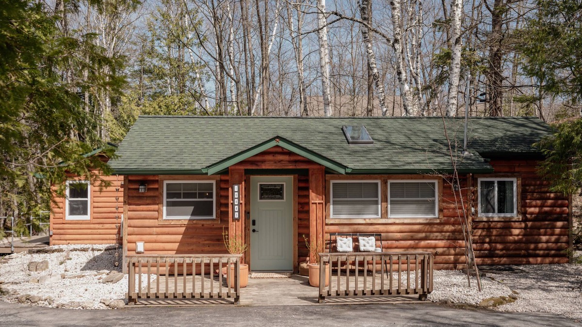 Cozy Birch Cabin Retreat - mins to SisterBay Marina