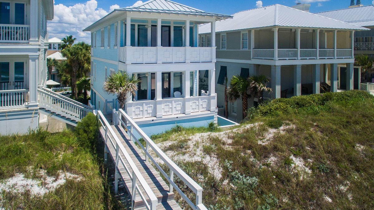 Direct Gulf Front + Private Walk Down Sleeps 12