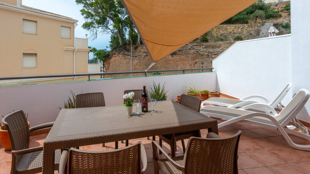 Fantastic Apartment, on Burriana Beach, Large Terrace and Parking Garage Space