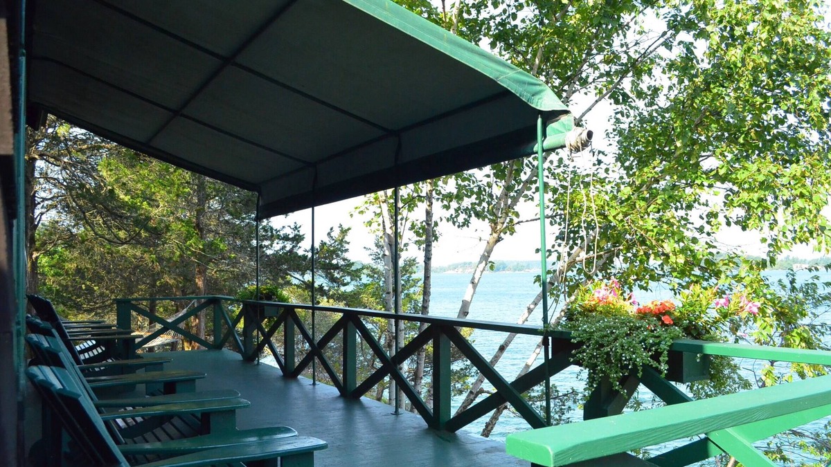 Grindstone Island Waterfront Lodge, Cabin&Boathouse on 650 Acre Private Preserve