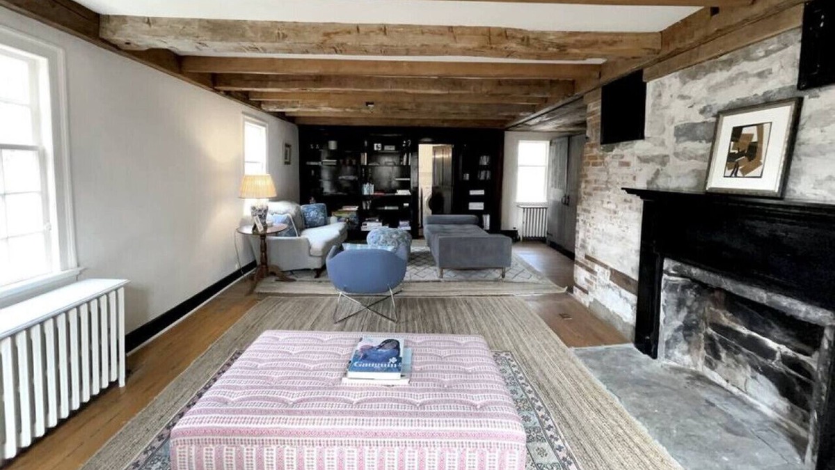 Historic Estate - 5 min to Mohawk Mt Ski Resort