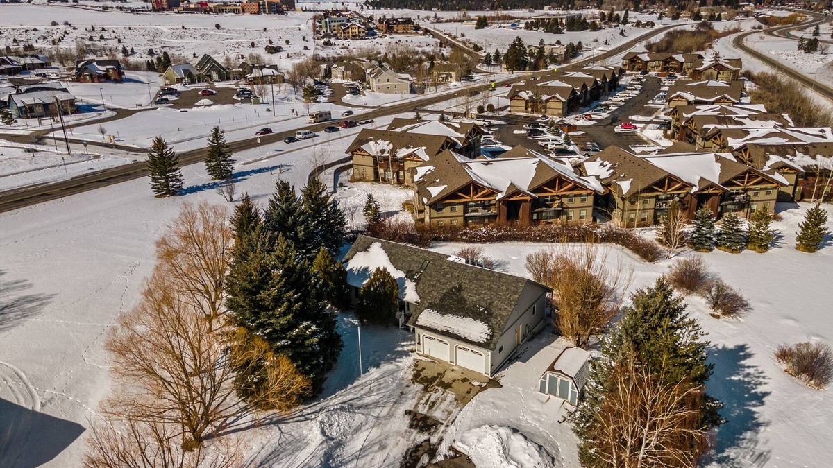 Huffman House: 4 BR, 2.5 BA House in Bozeman, Sleeps 10
