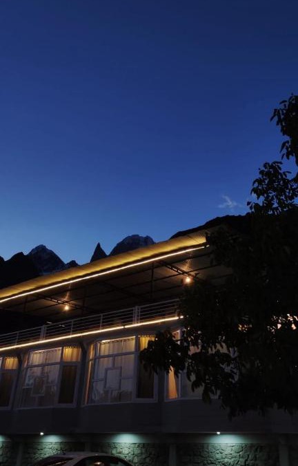 HUNZA ROOF