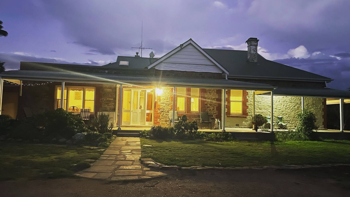 Lorondale Homestead