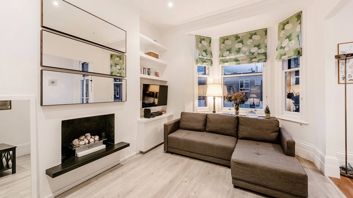 Lovely 2 bedrooms flat in the heart of Chelsea {BC1}