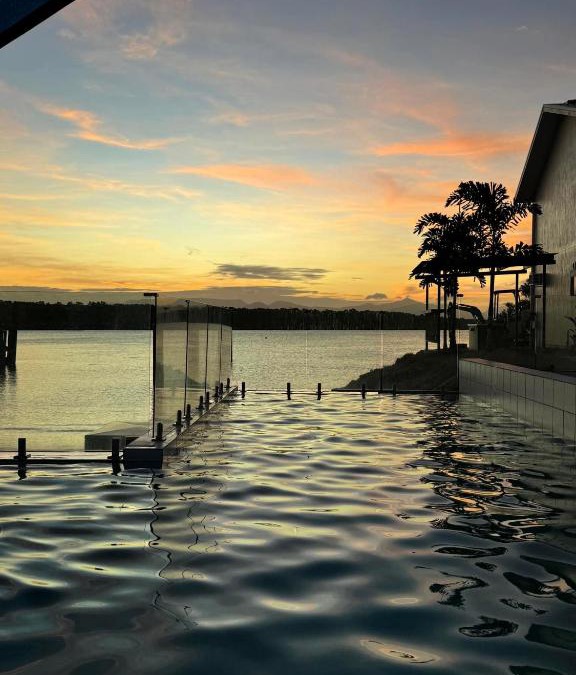 Lucinda Cove Resort
