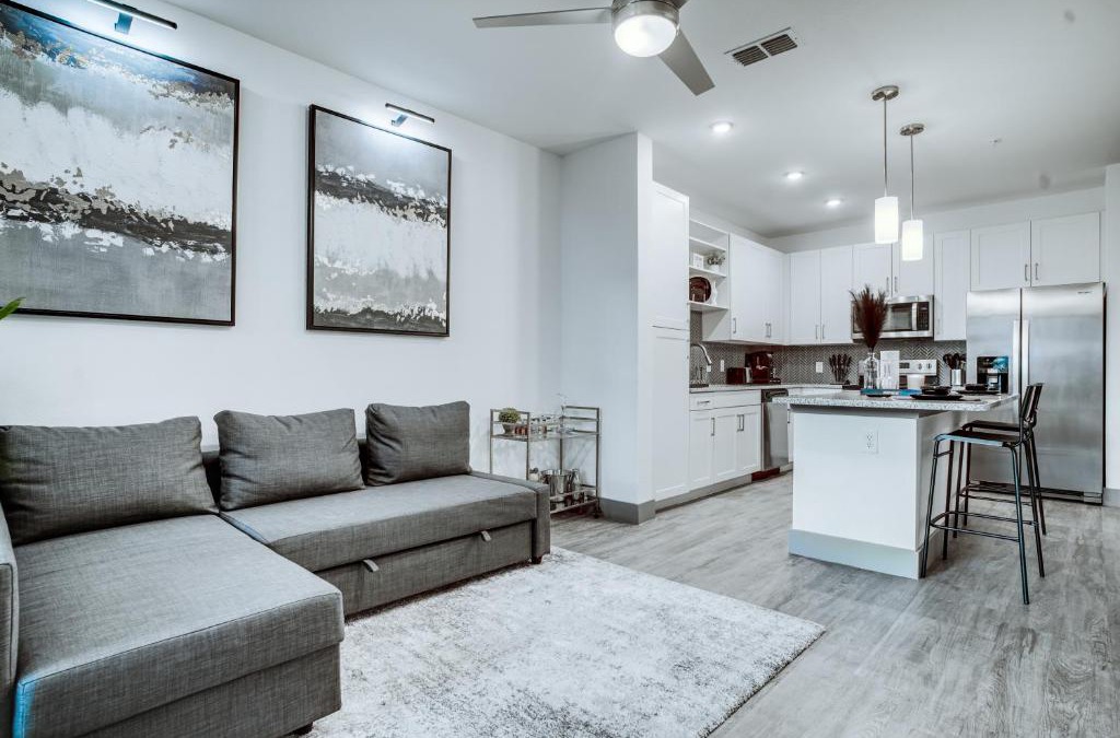 Luxury 1BR 1BTH Sleeps Up To 5