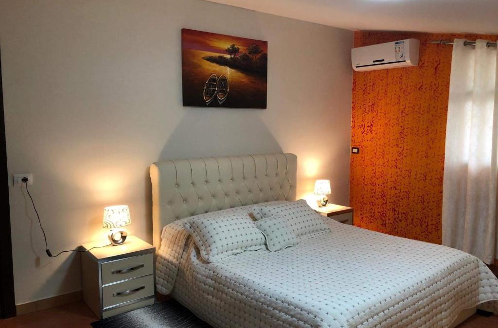 Modern Apartment by Ceni, Elbasan