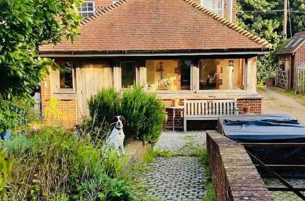 Nature Charm & Fruit Delights, multi-generation celebratory home -Try, Relax, Repeat - Sellindge