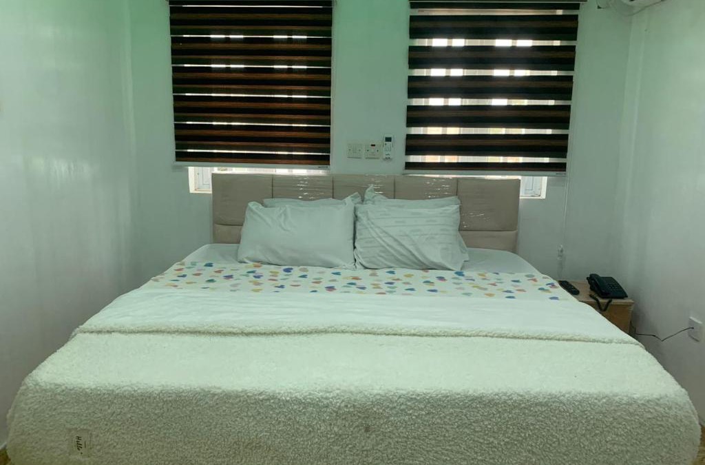 Elstine Suites