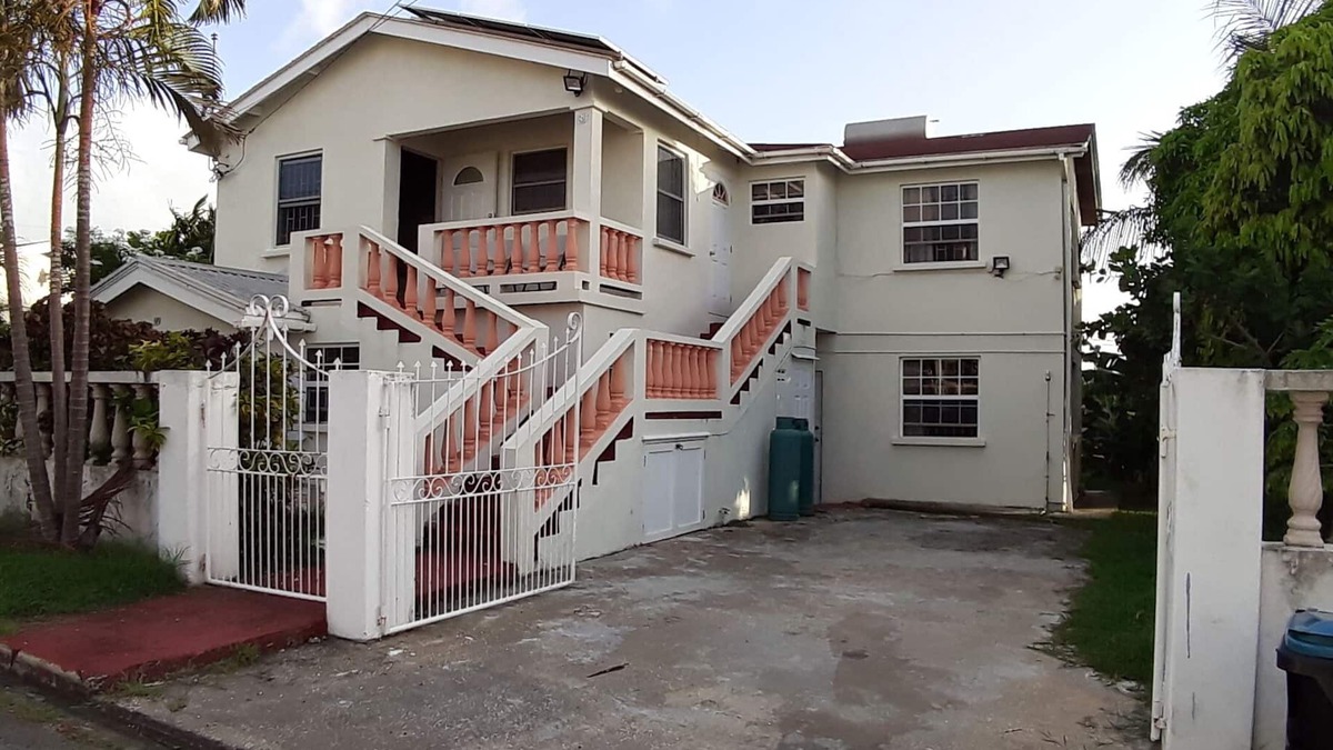 On the beautiful West Coast. Douglas, St. Peter, Barbados (Apt A)