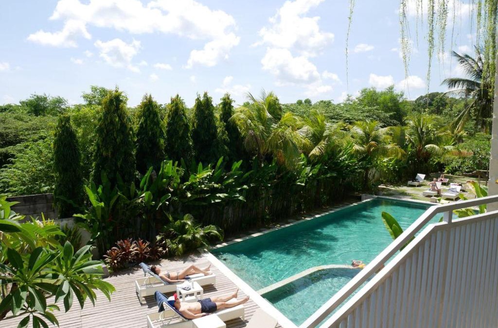 Padang-Padang Inn