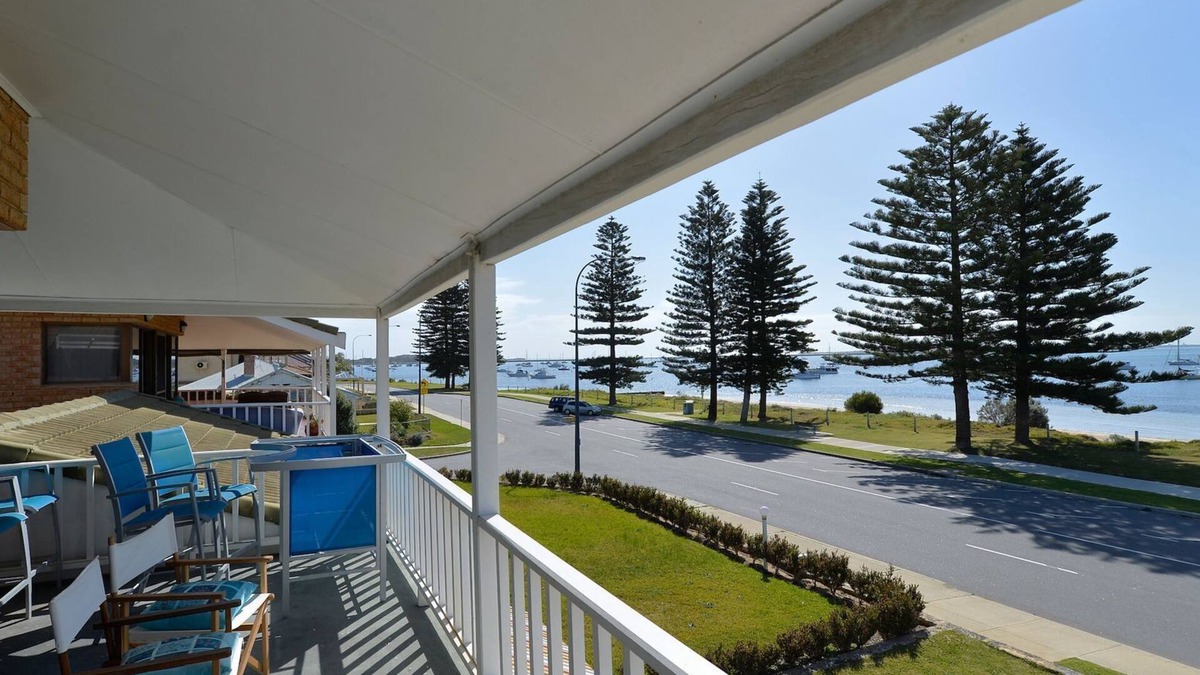 Palm Beach Waterfront
