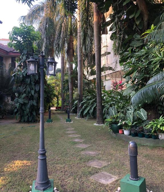 Peninsula Residence