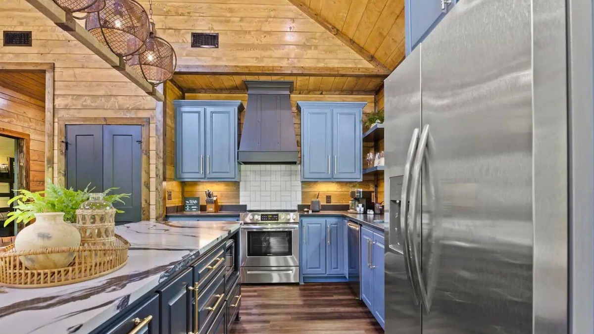 Pet-Friendly | Hot Tub | Heated & Chilled Pool!