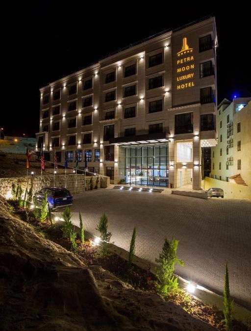 Petra Moon Luxury Hotel