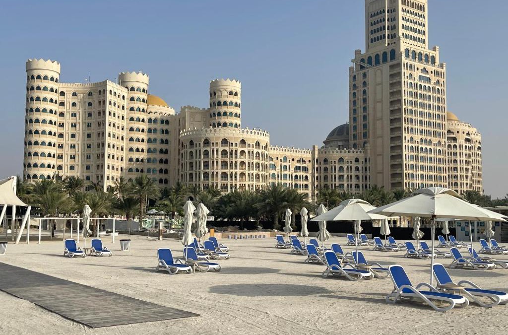 Private Suites Al Hamra Palace at golf & sea resort