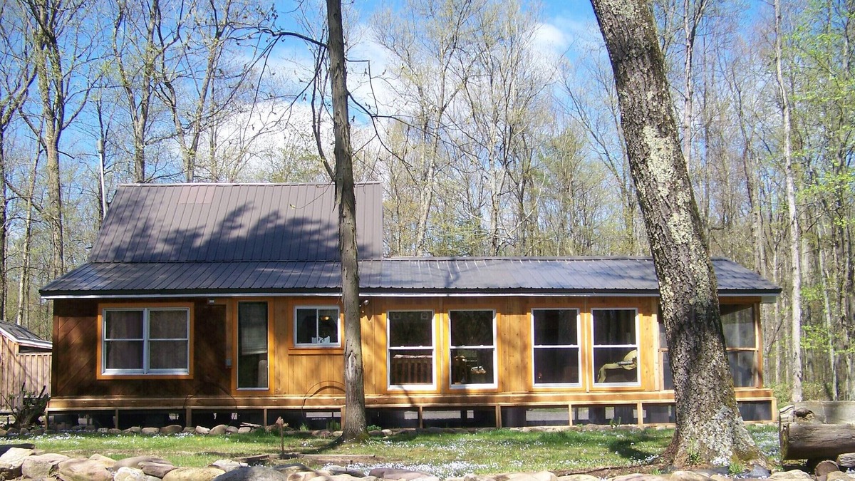 Secluded Cabin on the banks of the world-famous Penns Creek