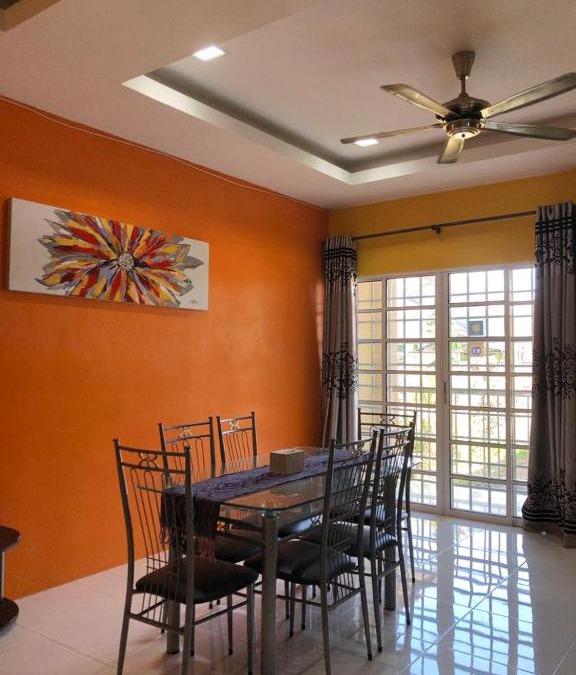 SELESA Holiday Home