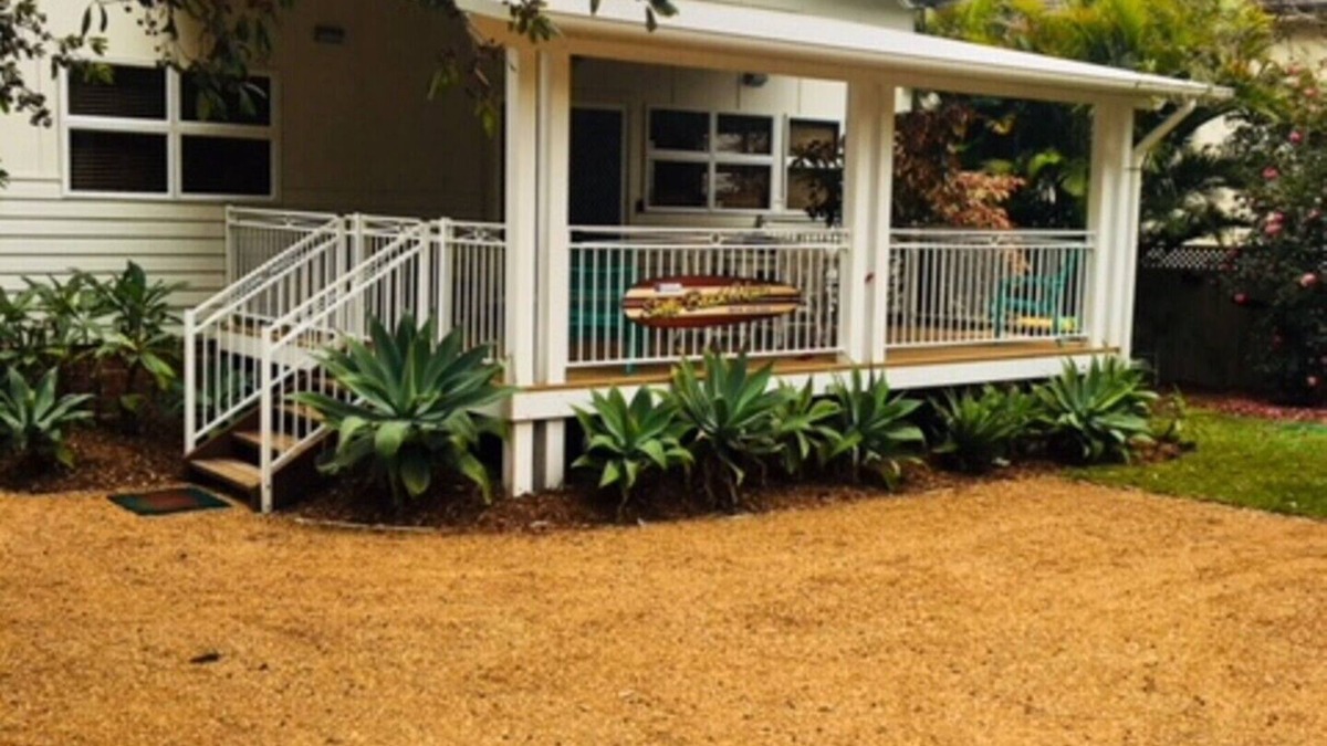 Shelly Beach House is opposite Shelly Beach, walk to surf,golf and bowling clubs