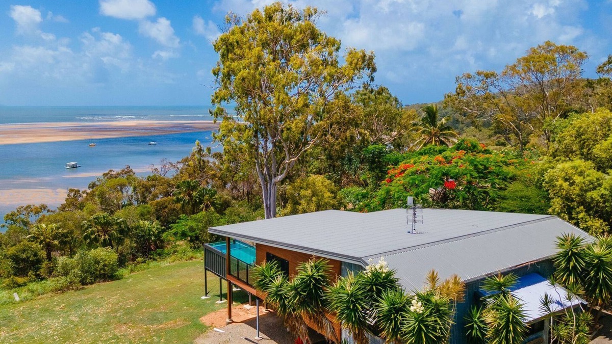 SPEEDYS SHACK 1770 - panoramic ocean & bay views