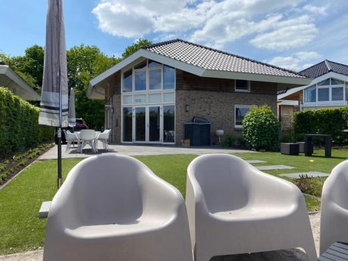 Strandvilla met sauna