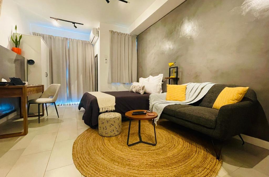 Studio 213 - Ebene Square