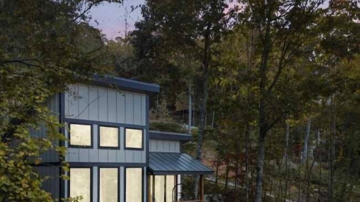 The Evergreen Treehouse with Winter Views!