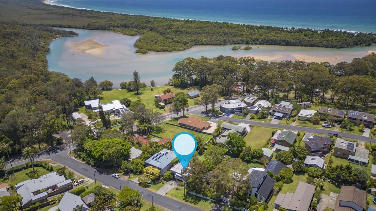 The Moonee Beach House