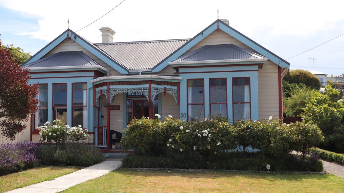 Time for Tees in the heart of Oamaru
