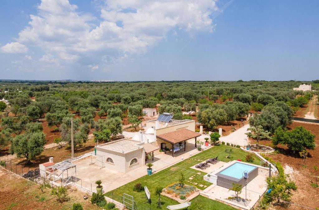 Trullo Nonna Pina by BarbarHouse