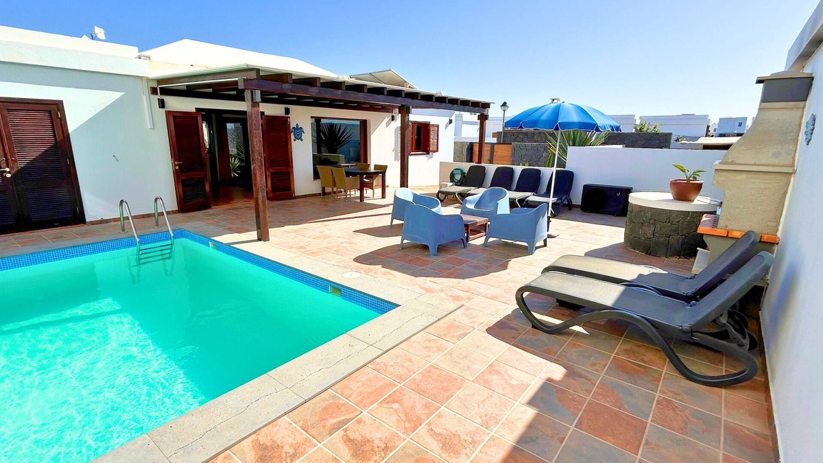 Villa Citrus, heated private pool, air conditioner