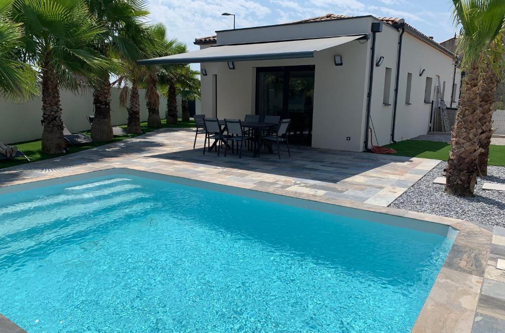 Villa les Palmiers au calme avec piscine