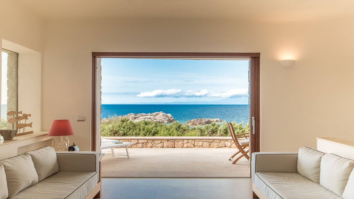 Villa 'Villa Riviera' with Sea View, Private Garden and Wi-Fi