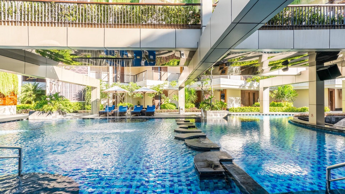 VOUK Hotel & Suites