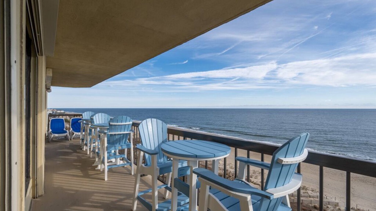 Wow! Stunning large oceanfront condo with oceans views from most everywhere!